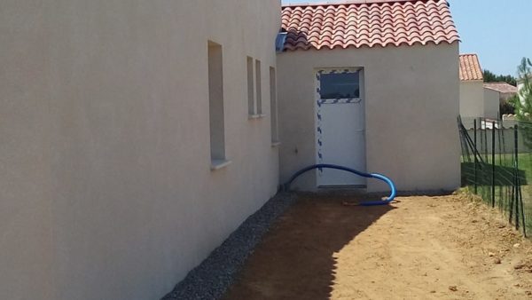 pose-pave-600x338 L'Escale